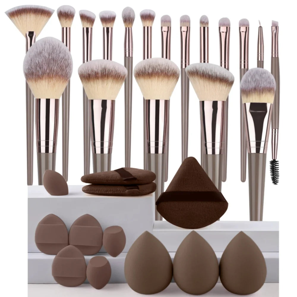 Vérae™ Luxe Makeup Brush Collection