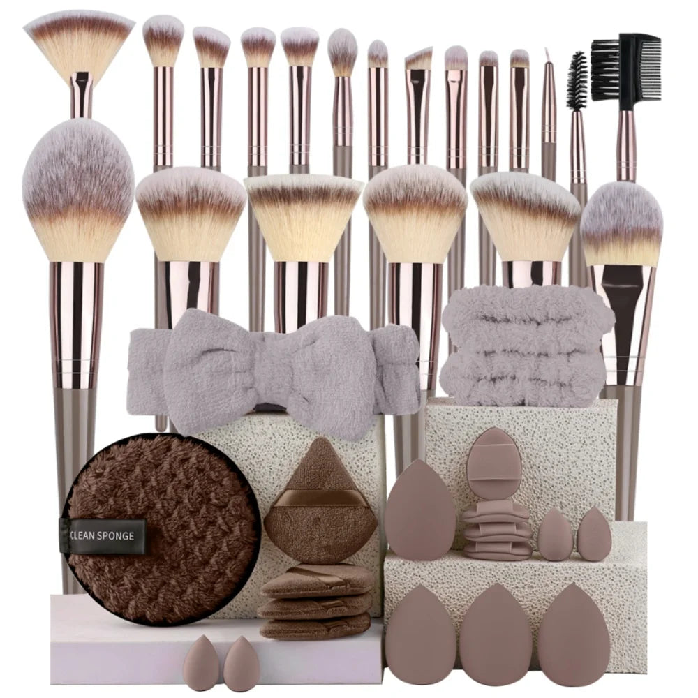 Vérae™ Luxe Makeup Brush Collection