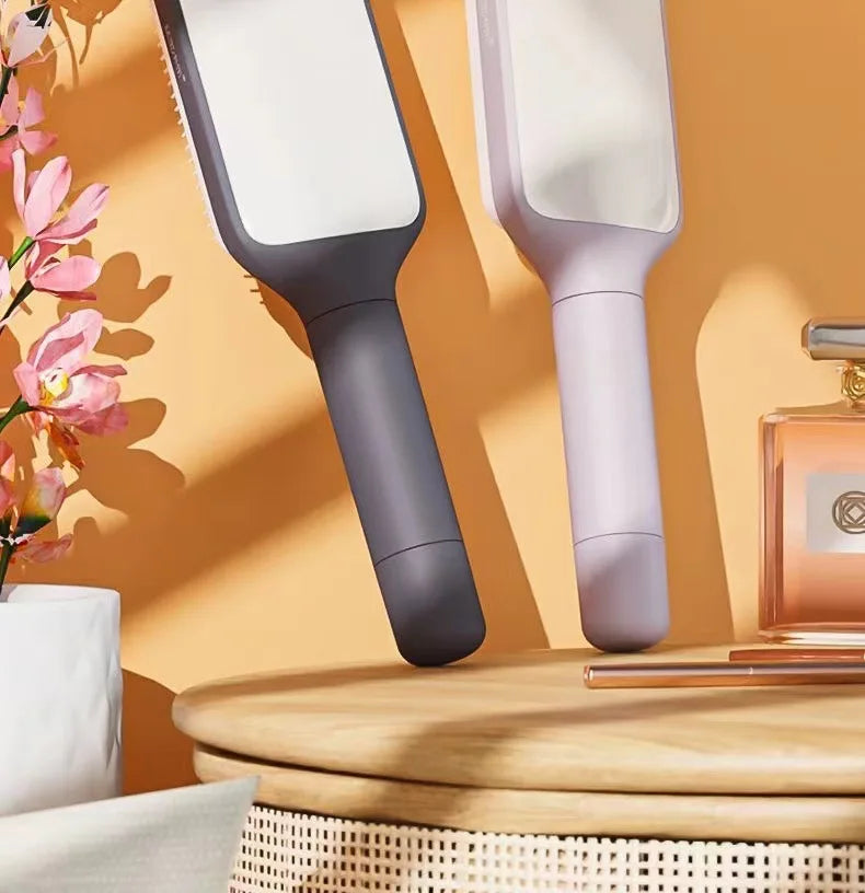 Vérae™ Self-Cleaning Hairbrush